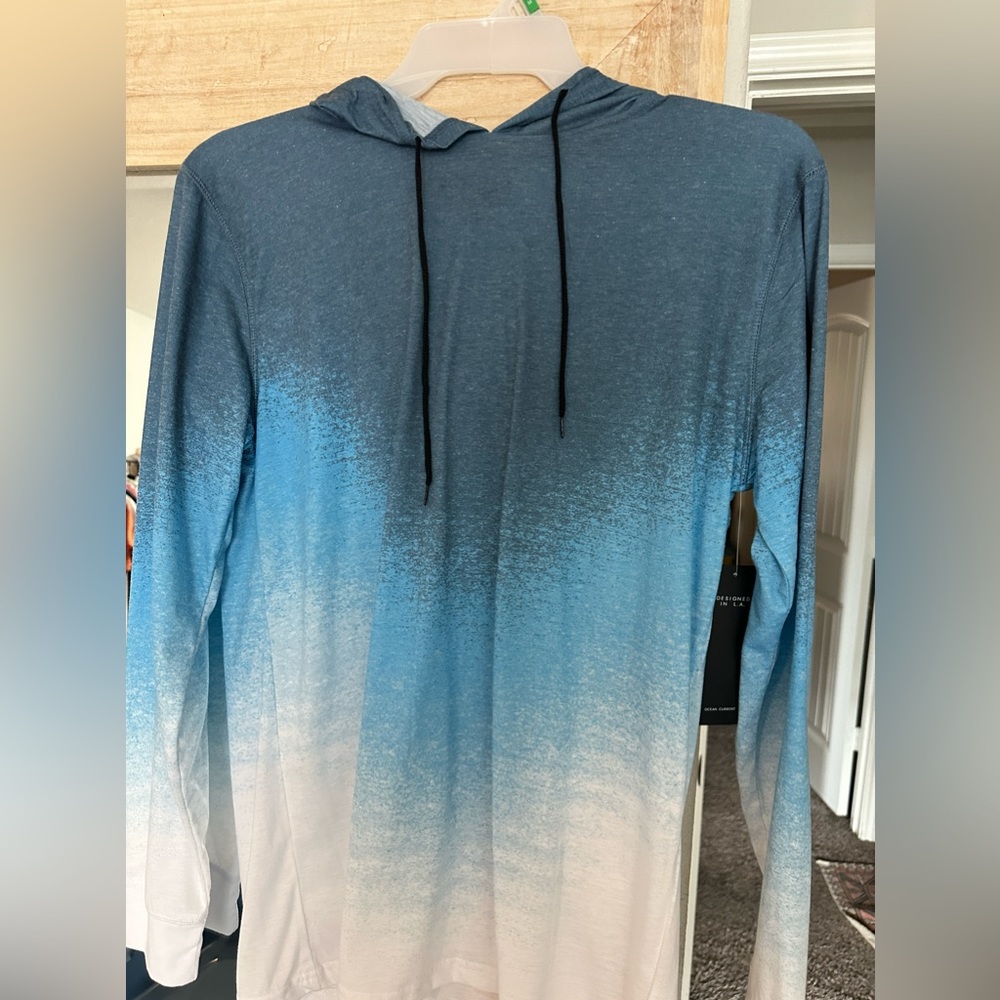 Men’s long sleeve shirt